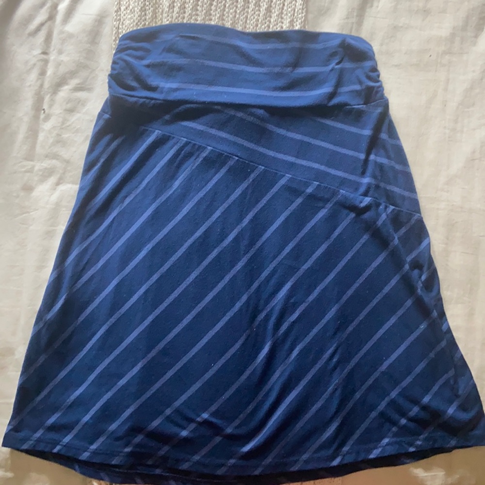 Faded glory jersey skirt.